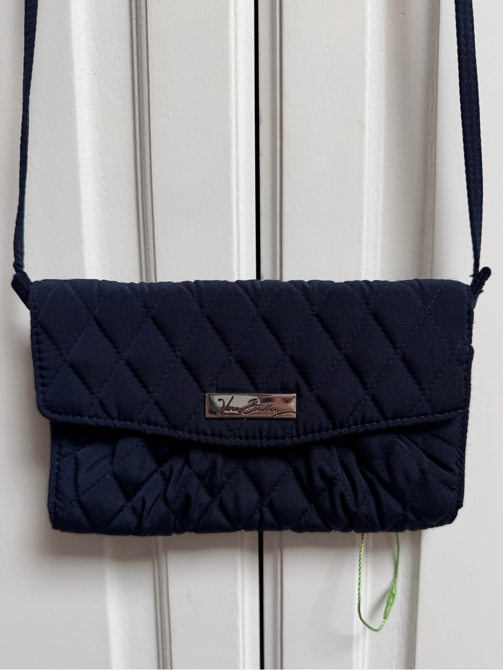 NWOT Vera Bradley Quilted Crossbody Wallet Bag in Navy Blue - Picture 3 of 12